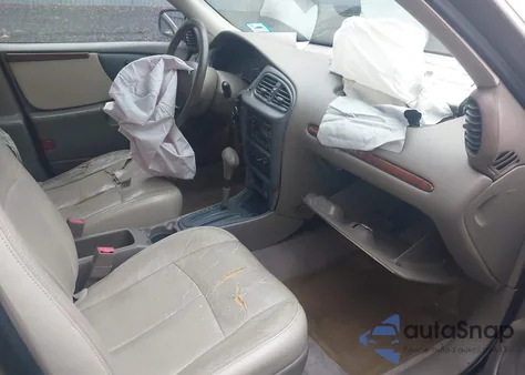 1998 Oldsmobile Cutlass Gls z USA, uszkodzony, nr VIN 1G3NG52M5W6307068